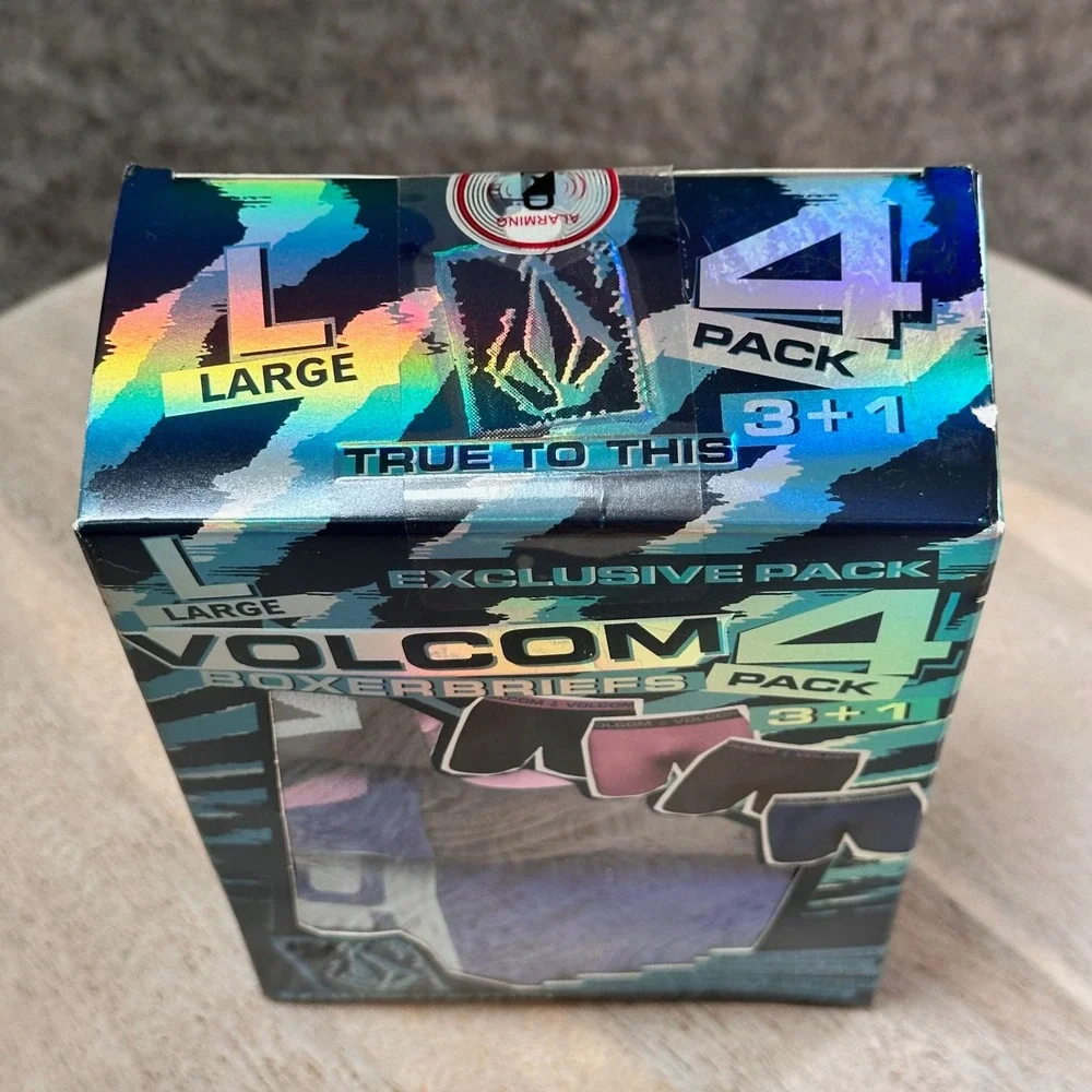 Volcom Mens Large 36-38 Assorted Performance Stretch Boxer Briefs 4 in Package